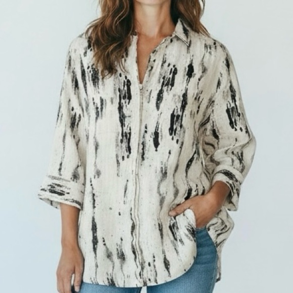 Boho Chic Black & White Stripe Linen Button-Back Top Size Medium